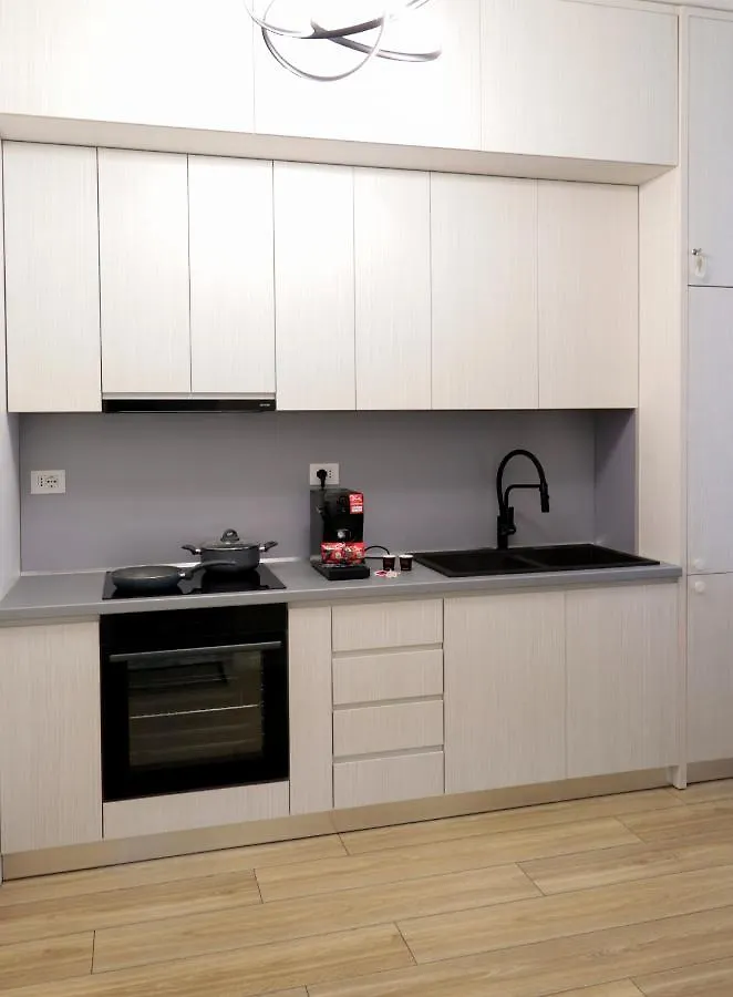 公寓 Luxury Apt In Mangalem21 Complex Wifi,Ac 地拉那 阿尔巴尼亚