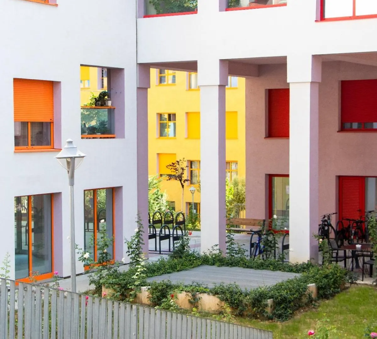 Luxury Apt In Mangalem21 Complex Wifi,Ac 地拉那 0*,