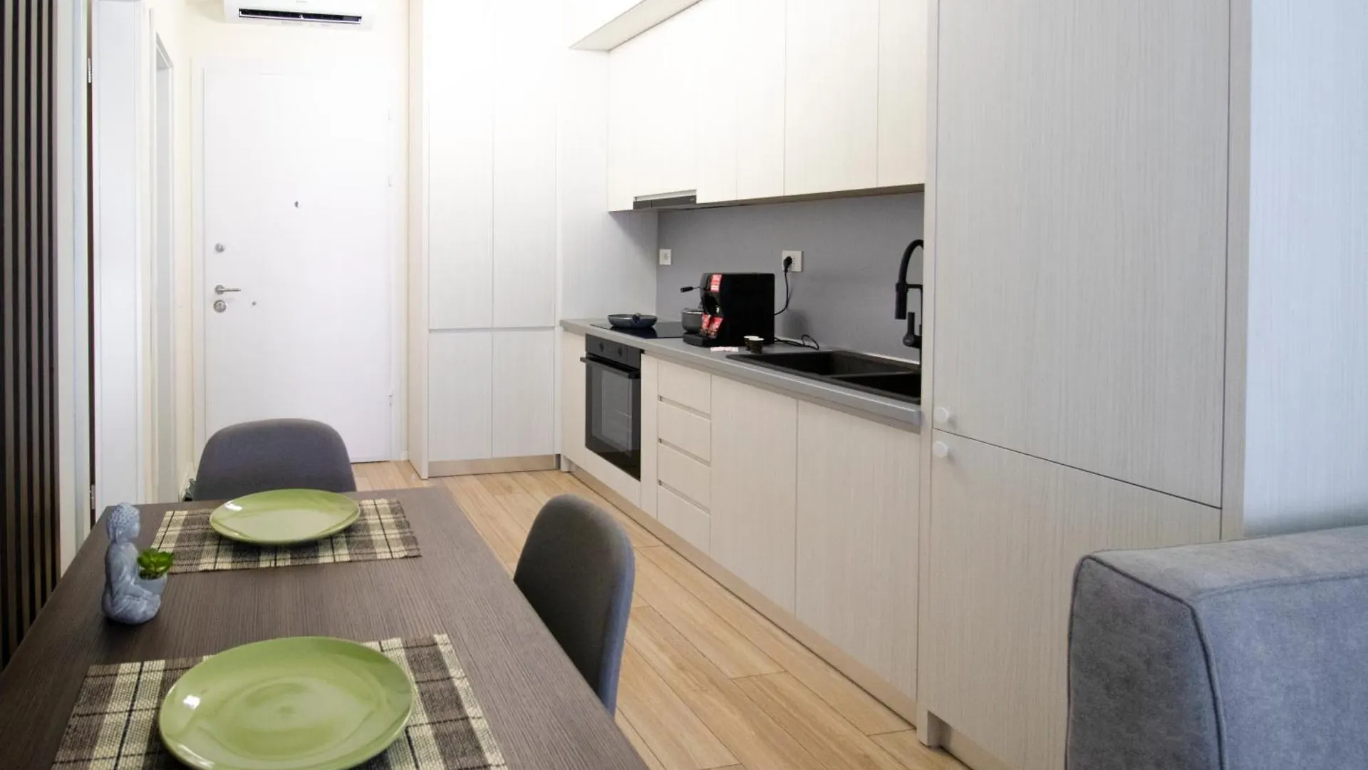 公寓 Luxury Apt In Mangalem21 Complex Wifi,Ac 地拉那