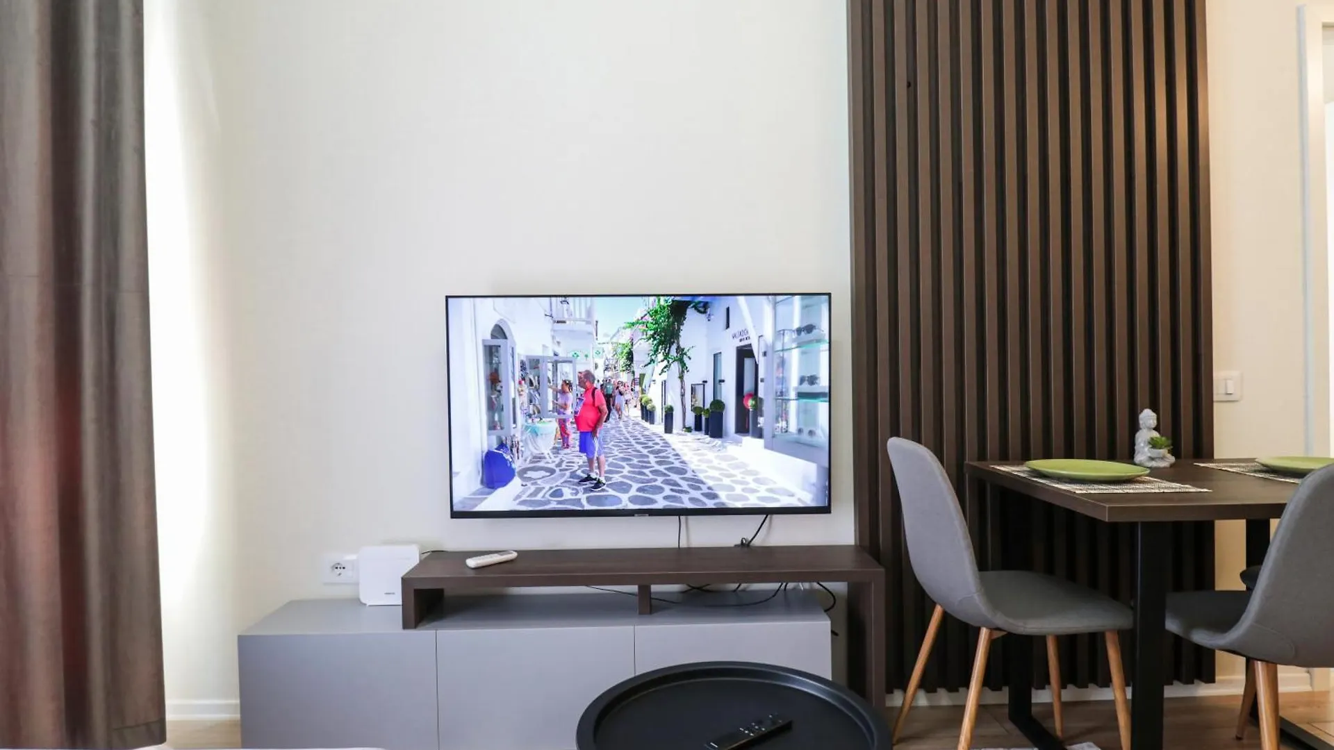 公寓 Luxury Apt In Mangalem21 Complex Wifi,Ac 地拉那
